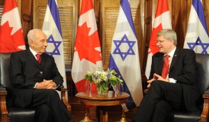 נשיא המדינה פרס וראש ממשלת קנדה, סטיבן הארפר. (מארק ניימן\לע"מ)