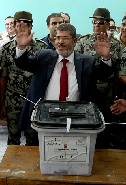 מצרים: יום הבחירות הראשון נסגר על רקע זעם ופסימיות – ההצבעה תסתיים היום
