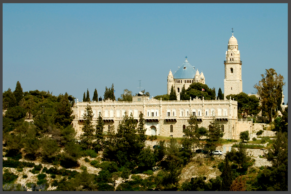 כתובות "תג מחיר" רוססו על כנסייה בירושלים
