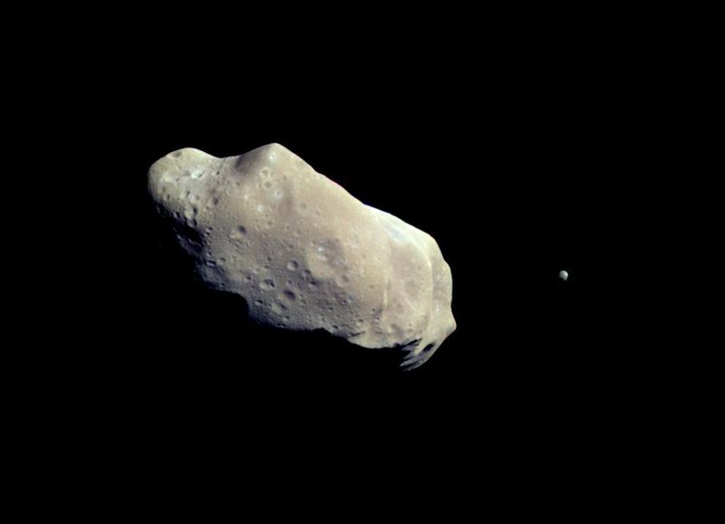 הערב: אסטרואיד יעבור במרחק הקרוב ביותר לכדור הארץ