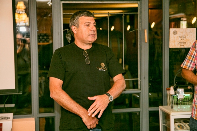 יואב לוי - יקב בזלן הגולן (צילום: דן בר-דוב)