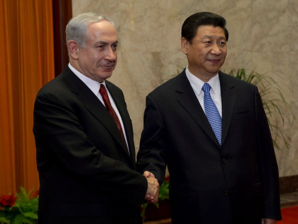 ראש הממשלה נפגש עם נשיא סין בהיכל העם בבייג
