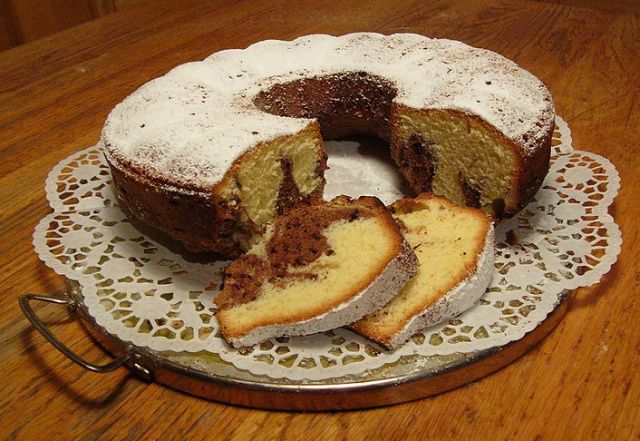 עוגת שיש עגולה (מקור: ויקימדיה)