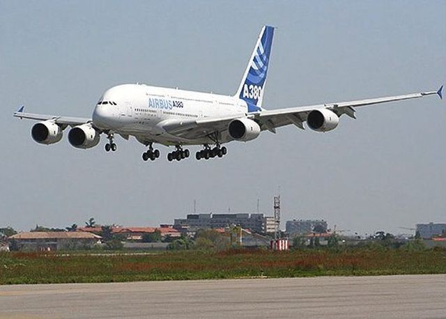 המרתו של מטוס איירבס A380 למיכלית תדלוק באוויר, תאפשר תדלוק של 6 - 7 מטוסי נוסעים במשימה אחת. צילום: איירבס