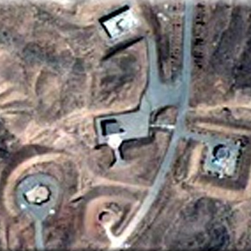 האתר הגרעיני המלחיץ את המערב, פארצ
