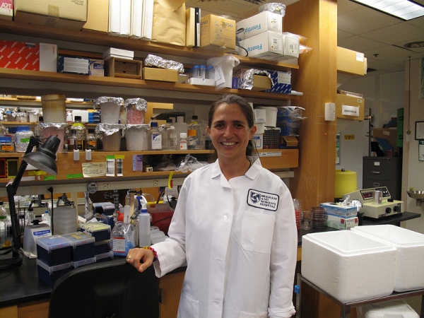 ד"ר נעמה גבע-זטורסקי, מדענית ישראלית צעירה, זוכה בפרס אונסקו-לוריאל, למען נשים במדע