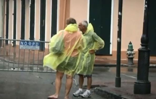 הוריקן אייזק מגיע לניו אורליאנס (מקור: יו טיוב)
