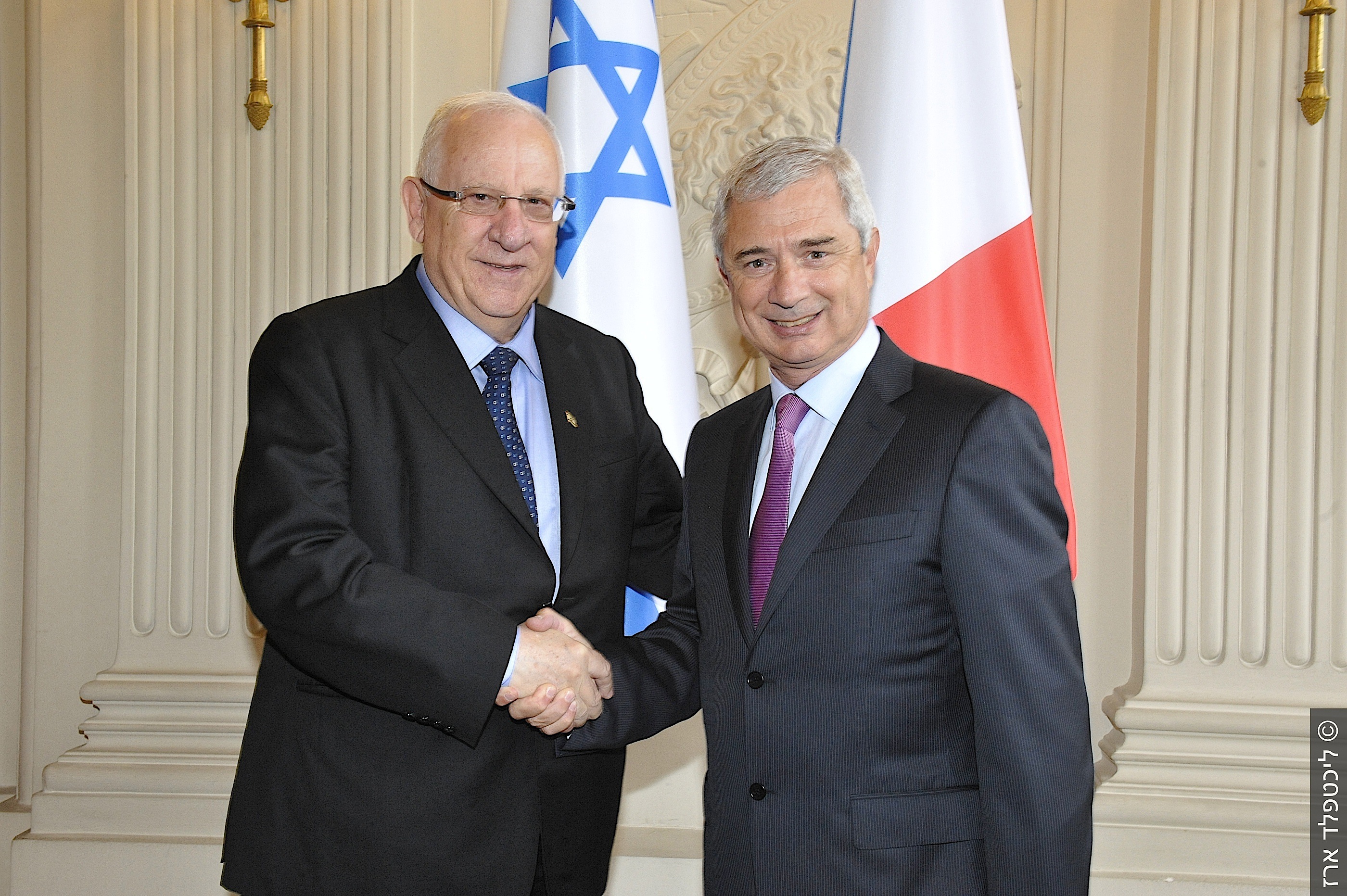 יו"ר הפרלמנט בצרפת: אם הרש"פ תקרוס ישראל אחראית