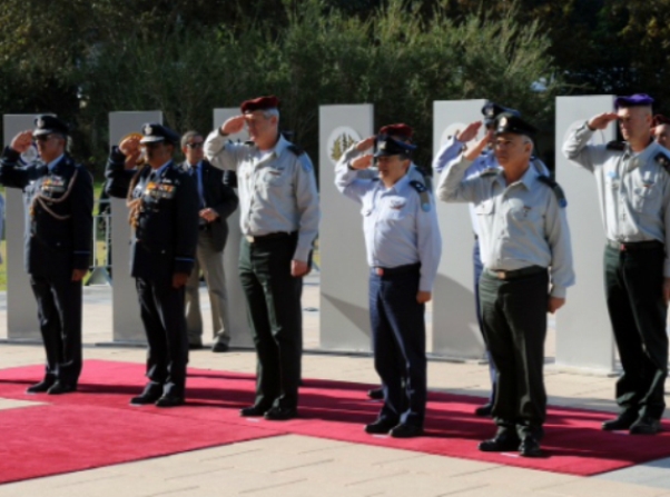 רמטכ"ל צבא הודו הגיע לביקור רשמי בישראל
