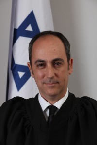 השופט איתן קורנהאוזר (צילום: אתר הרשות השופטת)