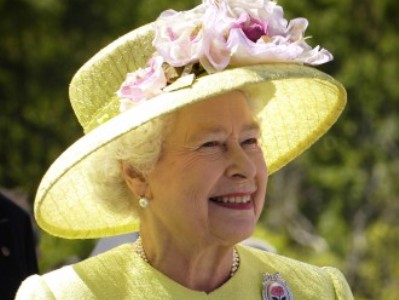 היסטוריה: מלכת בריטניה תפרסם הצהרה תומכת בזכויות הגאים