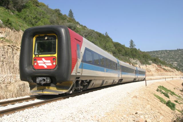 רכבת ישראל. נהגי רכבות הנוסעים יעבדו פחות שעות (צילום: רכבת ישראל)