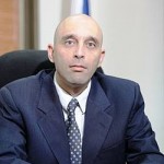 יו"ר הוועדה, מנכ"ל משרד האנרגיה שאול צמח. צילום: ויקיפדיה