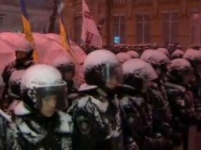 משטרת אוקראינה מול המפגינים