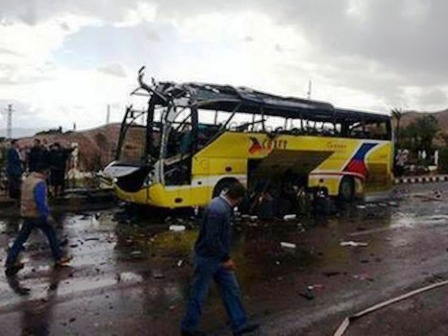 תיירים מדרום קוריאה נהרגו בפיגוע באוטובוס מצרי ליד טאבה