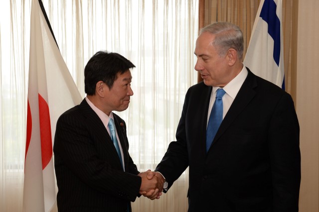 נתניהו קרא לראש ממשלת יפן לשתף פעולה נגד "משטרים פראיים"