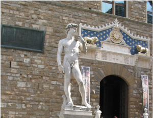 פסל דוד המשוחזר בכניסה למוזיאון בפירנצה. צילום: עמי אטינגר