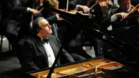 הפסנתרן יפים ברונפמן, תמונה של פרנק סטיוארט