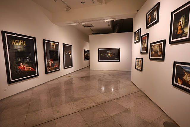 תערוכה מרשימה של ג'ראר אלון במוזיאון אשדוד (צילום דן בר דוב)